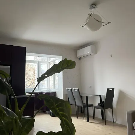 Cozy At Tirana's Center * Tirana